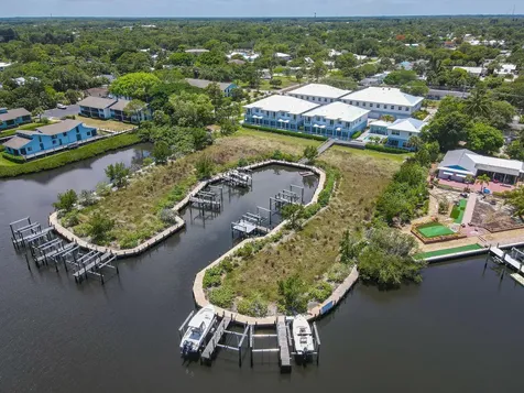 4650 SE Manatee Way Stuart FL 34997