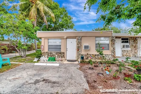 3063 Floweva Street Palm Springs FL 33406