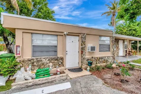 3063 Floweva Street Palm Springs FL 33406
