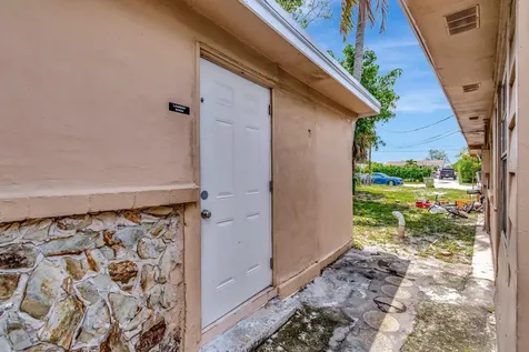 3063 Floweva Street Palm Springs FL 33406