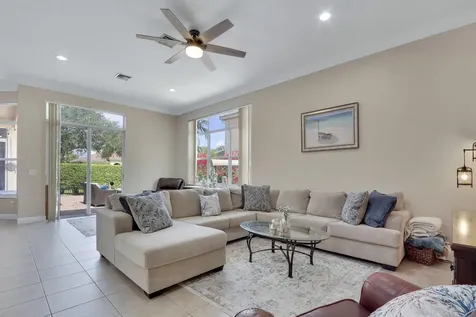 146 Magnolia Way Tequesta FL 33469