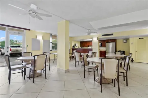1009 N Ocean Boulevard Pompano Beach FL 33062