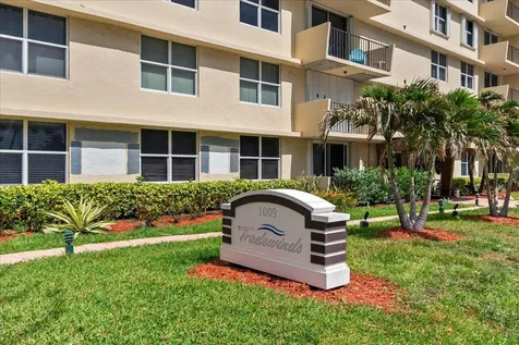 1009 N Ocean Boulevard Pompano Beach FL 33062