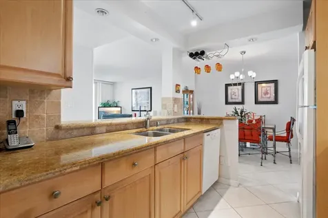 1009 N Ocean Boulevard Pompano Beach FL 33062