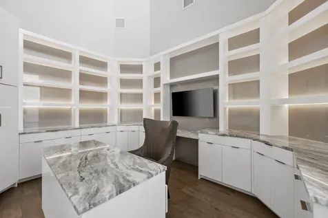 6950 Nw 25th Way Boca Raton FL 33496