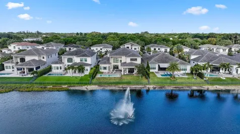 6950 Nw 25th Way Boca Raton FL 33496