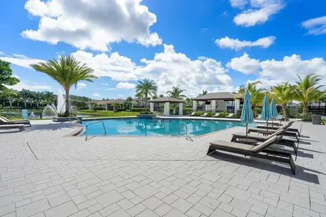 6950 Nw 25th Way Boca Raton FL 33496