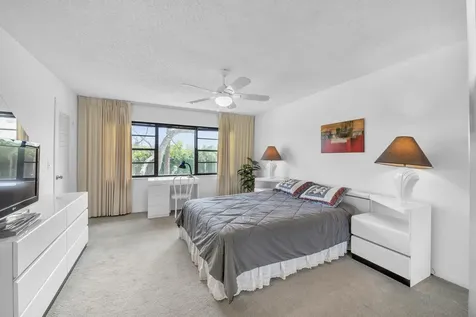 36 Stratford Lane Boynton Beach FL 33436