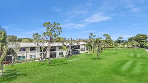 36 Stratford Lane Boynton Beach FL 33436