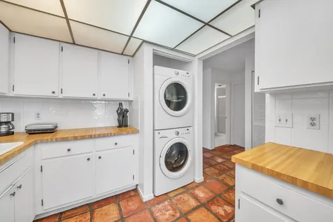 36 Stratford Lane Boynton Beach FL 33436