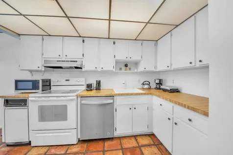 36 Stratford Lane Boynton Beach FL 33436