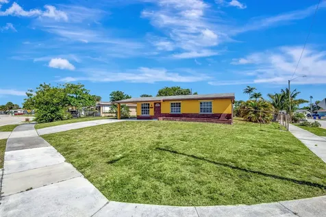 1500 W 13th Street Riviera Beach FL 33404