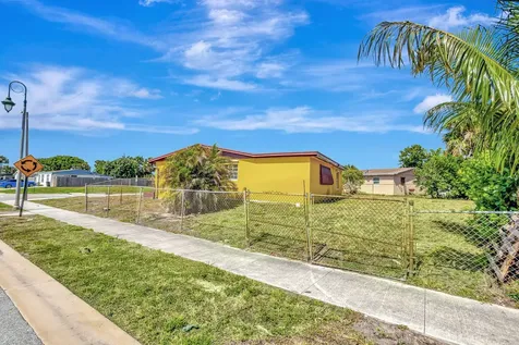 1500 W 13th Street Riviera Beach FL 33404