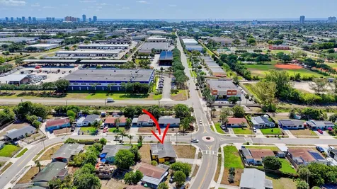 1500 W 13th Street Riviera Beach FL 33404