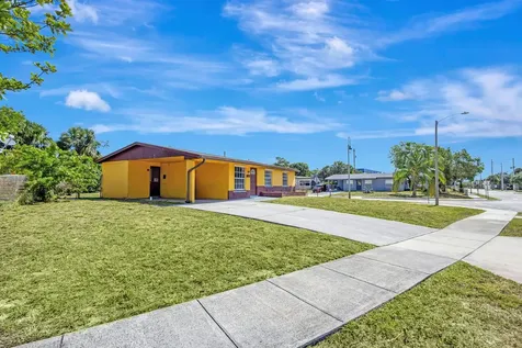 1500 W 13th Street Riviera Beach FL 33404