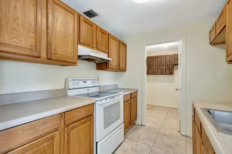 1500 W 13th Street Riviera Beach FL 33404