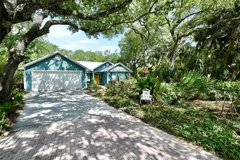 9460 Seagrape Drive Vero Beach FL 32963