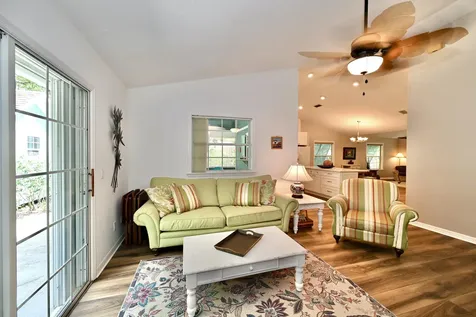 9460 Seagrape Drive Vero Beach FL 32963