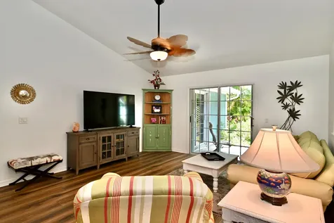 9460 Seagrape Drive Vero Beach FL 32963