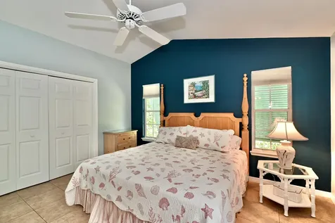 9460 Seagrape Drive Vero Beach FL 32963