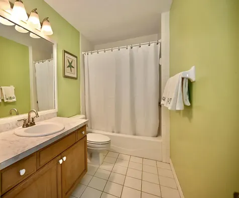 9460 Seagrape Drive Vero Beach FL 32963