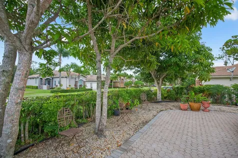 9541 Osprey Isles Boulevard Palm Beach Gardens FL 33412