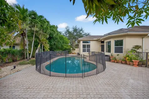 9541 Osprey Isles Boulevard Palm Beach Gardens FL 33412