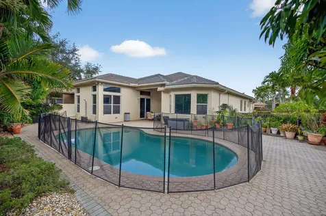 9541 Osprey Isles Boulevard Palm Beach Gardens FL 33412