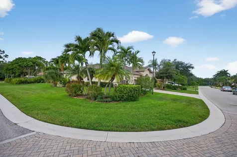 9541 Osprey Isles Boulevard Palm Beach Gardens FL 33412