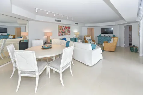 2860 S Ocean Boulevard Palm Beach FL 33480