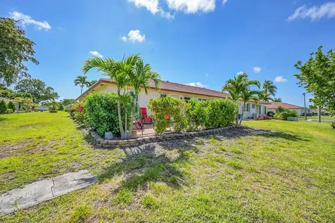 4585 Nw 3rd Street Delray Beach FL 33445
