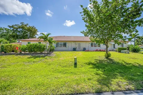 4585 Nw 3rd Street Delray Beach FL 33445