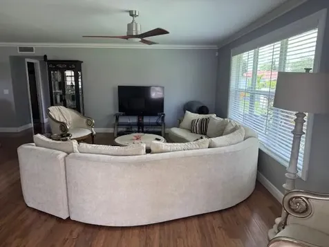 4585 Nw 3rd Street Delray Beach FL 33445