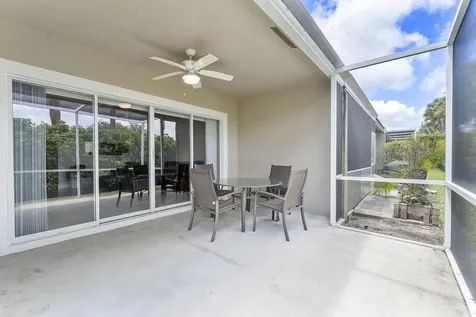 8595 Via Serena Boca Raton FL 33433