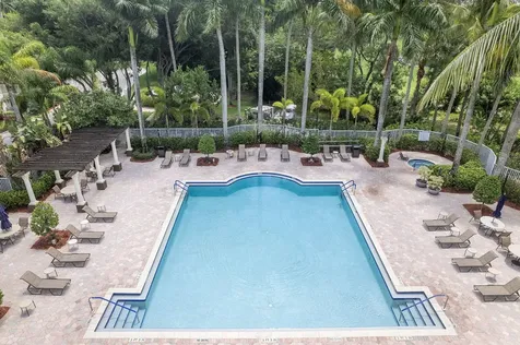 8595 Via Serena Boca Raton FL 33433