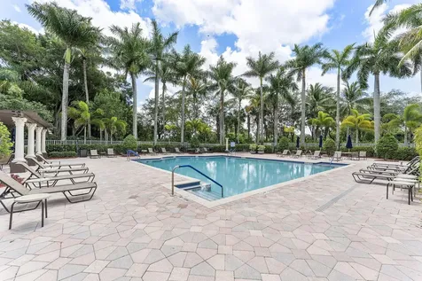 8595 Via Serena Boca Raton FL 33433