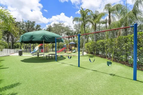 8595 Via Serena Boca Raton FL 33433