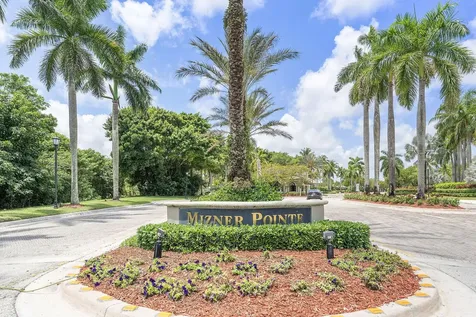 8595 Via Serena Boca Raton FL 33433