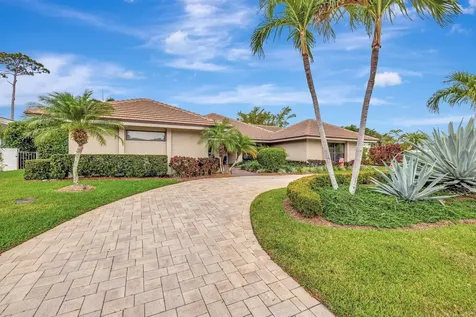 4668 Wildewood Drive Delray Beach FL 33445