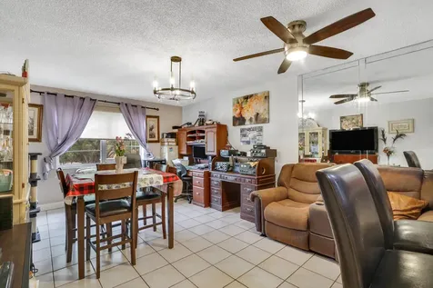 4364 Nw 9th Avenue Deerfield Beach FL 33064