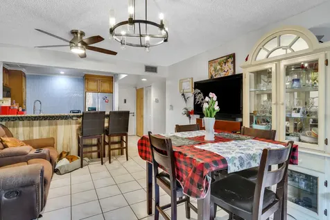 4364 Nw 9th Avenue Deerfield Beach FL 33064