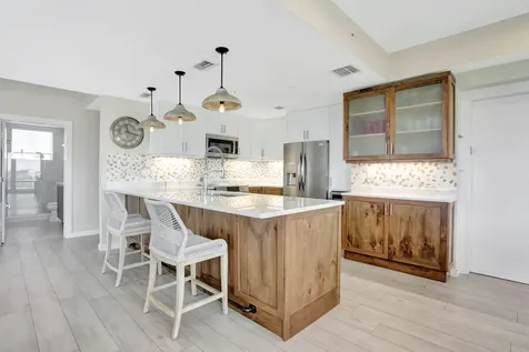 1900 Se 2nd Street Deerfield Beach FL 33441