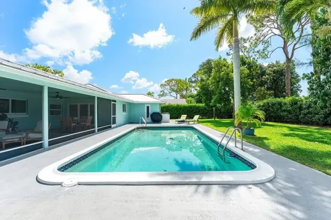 474 S Country Club Drive Atlantis FL 33462