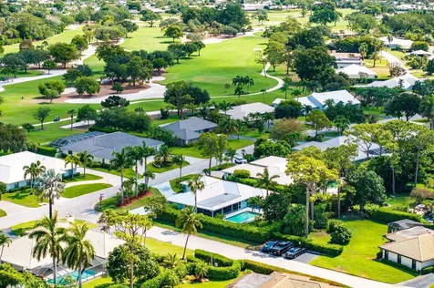 474 S Country Club Drive Atlantis FL 33462