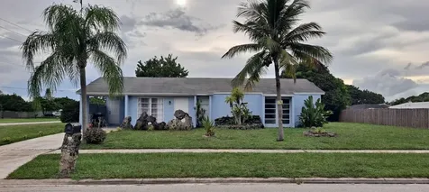 201 Ne Solida Circle Port Saint Lucie FL 34983