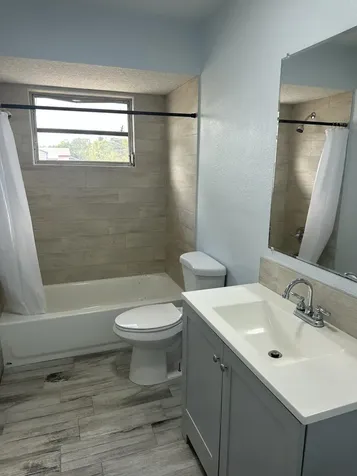 201 Ne Solida Circle Port Saint Lucie FL 34983