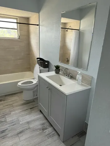 201 Ne Solida Circle Port Saint Lucie FL 34983