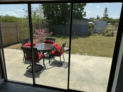 201 Ne Solida Circle Port Saint Lucie FL 34983