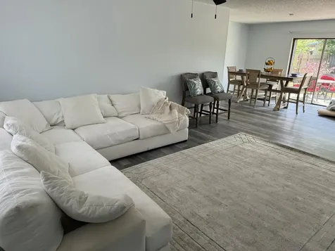 201 Ne Solida Circle Port Saint Lucie FL 34983