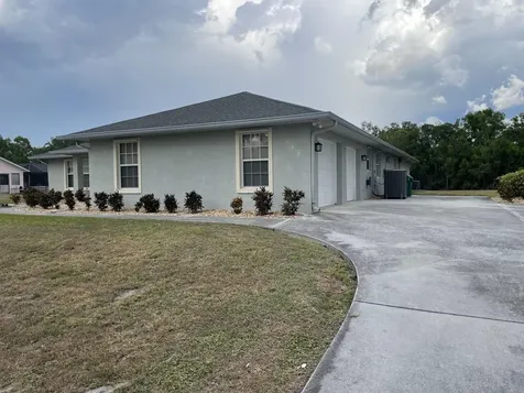 145 SW Hawthorne Circle Port Saint Lucie FL 34953